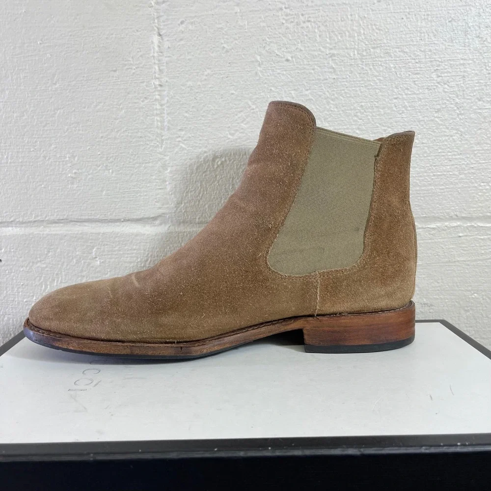 Thursday Boot Company Cavalier Chelsea Boot Sandstone Suede Pull On Men's 8.5 US